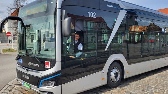 Przesiądźmy się do autobusów MZK i za darmo dojedźmy do pracy, domu i na zakupy