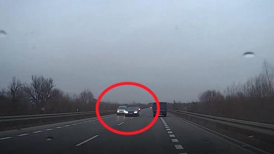 Przez takich kierowców dochodzi do wypadków na obwodnicy Kędzierzyna-Koźla. FILM