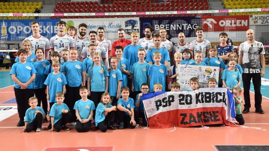 PSP nr 20 w Kędzierzynie-Koźlu wciąż kibicuje ZAKSIE. ZDJĘCIA PSP nr 20 w Kędzierzynie-Koźlu wciąż kibicuje ZAKSIE. ZDJĘCIA