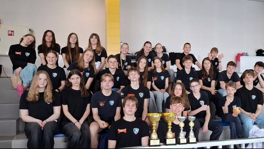 PSP nr 9 w Kędzierzynie-Koźlu znów na podium w rywalizacji sportowej. ZDJĘCIA PSP nr 9 w Kędzierzynie-Koźlu znów na podium w rywalizacji sportowej. ZDJĘCIA