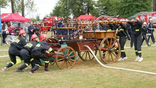 Regionalne zawody sikawek konnych w Pokrzywnicy