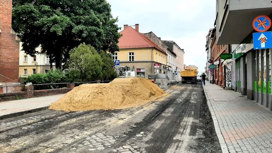 Remonty ulic na kozielskiej starówce. Jeden już kończą, następny zaczęli
