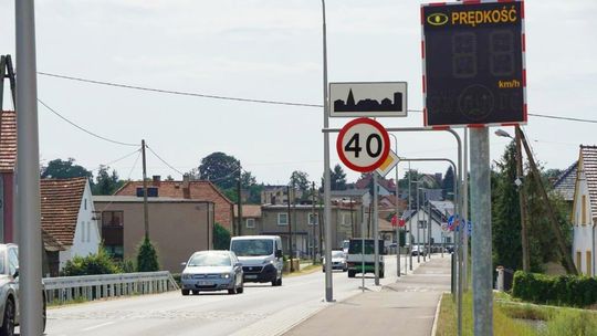 Reńska Wieś pod obserwacją. Ponad 14 tysięcy pojazdów w dwa dni