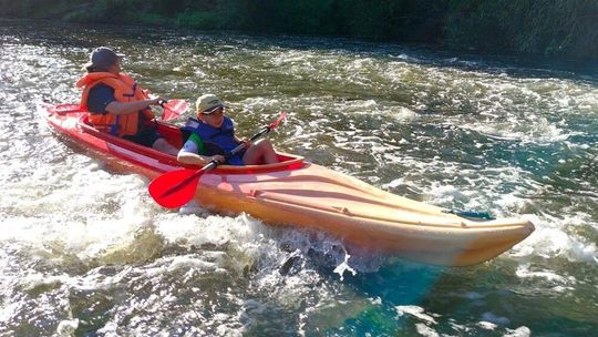 Rodzinny spływ kajakowy z Miejską Biblioteką Publiczną. ZDJĘCIA Rodzinny spływ kajakowy z Miejską Biblioteką Publiczną. ZDJĘCIA