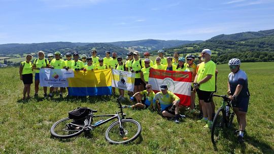 Rowerem przez Góry Opawskie. Za nimi szósta wyprawa z cyklu „Kołem po Opolszczyźnie”. ZDJĘCIA