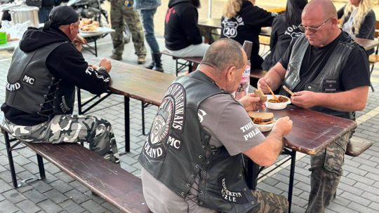 Ryk motocykli, dobra muzyka i prawdziwie klubowa atmosfera. ZDJĘCIA