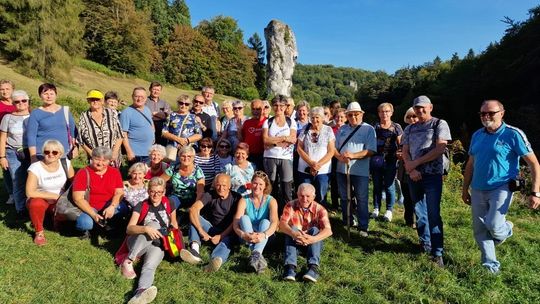 Seniorzy z Kędzierzyna-Koźla zwiedzali Polskę z „Dugnadem”