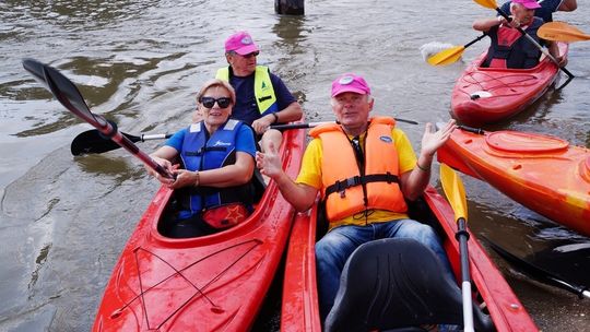 Seniorzy z Kędzierzyna-Koźla znów popłyną kajakami. ZDJĘCIA Seniorzy z Kędzierzyna-Koźla znów popłyną kajakami. ZDJĘCIA