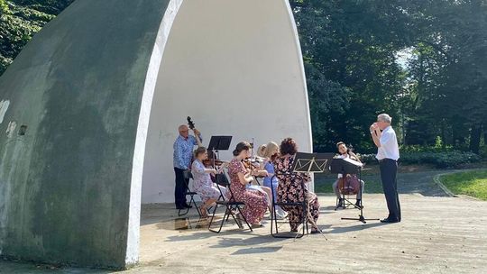 Seria koncertów "Muzyka narodów" w kozielskim parku