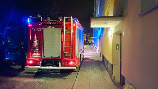 Służby ratunkowe interweniowały w bloku przy ul. 1 Maja
