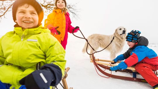 Śniegowce dziewczęce: styl i funkcjonalność w jednym!