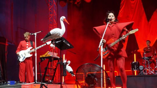 Sobotnia odsłona Dni Kędzierzyna-Koźla 2025. Mimo alertów i deszczu ludzie i tak przyszli. ZDJĘCIA