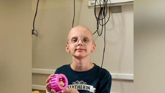 Sonia z Mechnicy jest ciężko chora. Pomóż 12-latce w nierównej walce z rakiem Sonia z Mechnicy jest ciężko chora. Pomóż 12-latce w nierównej walce z rakiem