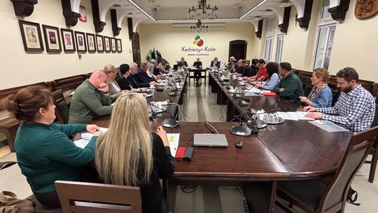 Spotkanie władz Kędzierzyna‑Koźla z przedstawicielami rad osiedlowych. ZDJĘCIA Spotkanie władz Kędzierzyna‑Koźla z przedstawicielami rad osiedlowych. ZDJĘCIA