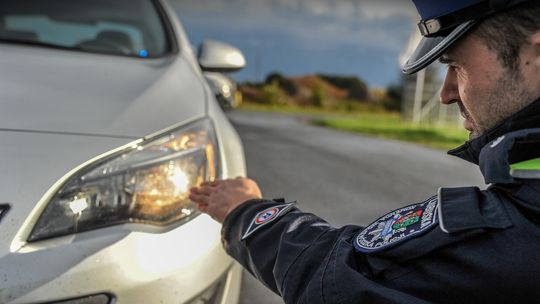 Sprawdź bezpłatnie swoje światła – zadbaj o bezpieczeństwo na drodze. ZDJĘCIA