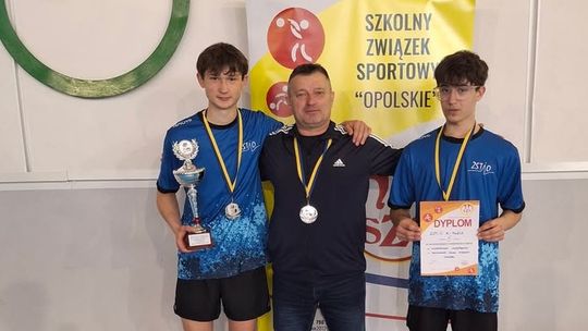 Srebrny sukces uczniów ZSTiO w mistrzostwach województwa