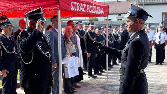 Sto lat na straży mieszkańców! OSP Cisowa świętuje wyjątkowy jubileusz. ZDJĘCIA
