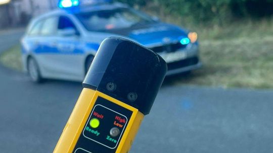 Stracił prawo jazdy za alkohol. Dzień później znów wsiadła za kółko nietrzeźwy i podał się za brata
