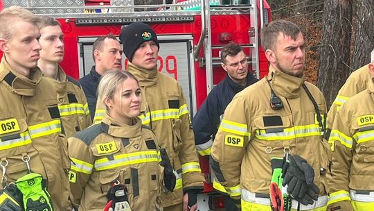 Strażacy z całego powiatu szkolili się w Nadleśnictwie Kędzierzyn – zobacz, jak wyglądały ćwiczenia!