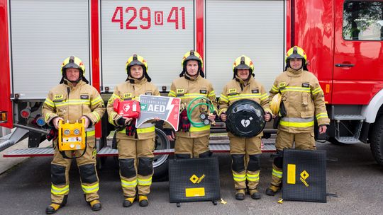 Strażacy z Cisowej otrzymali nowy sprzęt z Budżetu Obywatelskiego