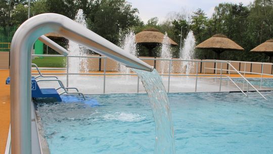 Strefa Saun Wodnego oKKa bije rekordy popularności. Baseny zewnętrzne zaniżyły statystyki w 2025 roku