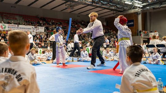 Sukcesy młodych zawodników w Mistrzostwach Dolnego Śląska w teakwondo Sukcesy młodych zawodników w Mistrzostwach Dolnego Śląska w teakwondo