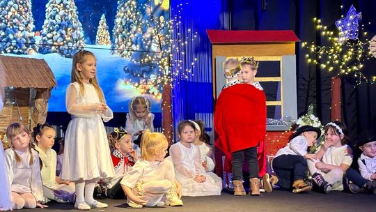 Świąteczna atmosfera połączyła mieszkańców osiedla Azoty. ZDJĘCIA Świąteczna atmosfera połączyła mieszkańców osiedla Azoty. ZDJĘCIA