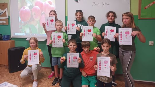 Światowy Dzień Jabłka w PSP nr 10. Zdjęcia