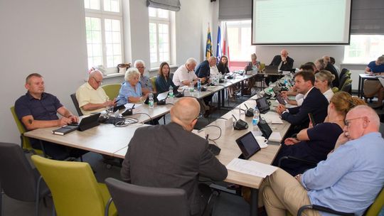 Sytuacja szpitala i inne tematy na sesji rady powiatu kędzierzyńsko-kozielskiego