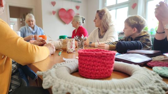 Szydełko połączyło pokolenia. Powstały prawdziwe perełki