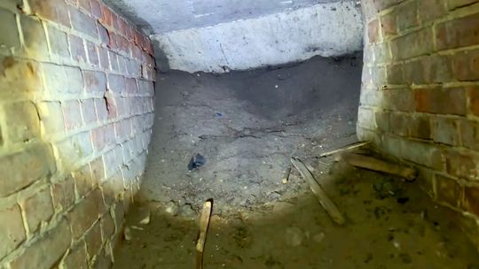 Tajemnicze podziemne struktury w Azotach. VIDEO Tajemnicze podziemne struktury w Azotach. VIDEO