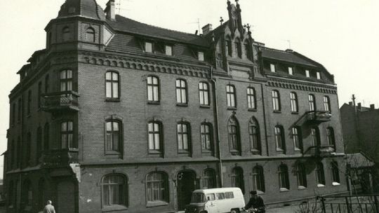 Tak dawniej wyglądały kamienice w Koźlu Porcie. ZDJĘCIA