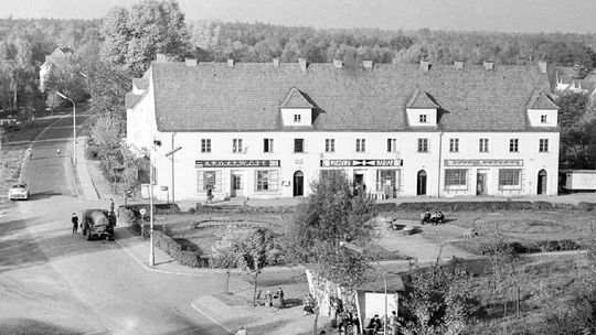 Tak na przestrzeni kilkudziesięciu lat zmieniało się kędzierzyńskie os. Azoty. ZDJĘCIA