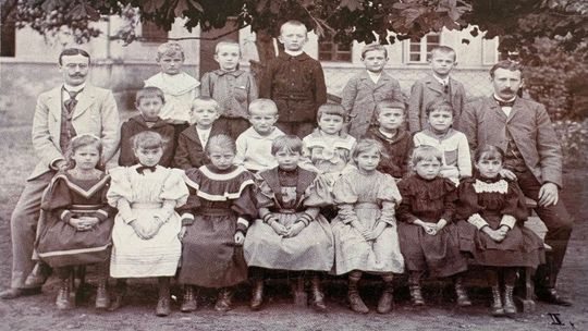 Tak wyglądała sławięcicka szkoła dla dzieci urzędników książęcych. ZDJĘCIA Tak wyglądała sławięcicka szkoła dla dzieci urzędników książęcych. ZDJĘCIA