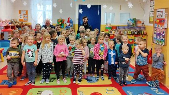 Te dzieci już wiedzą, jak bezpiecznie spędzić ferie zimowe