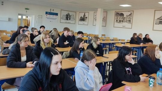 To dopiero początek wspólnej ekologicznej przygody w ZS nr 1. ZDJĘCIA