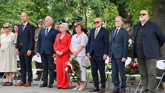 To już 87 lat. Wspólna pamięć i hołd dla ofiar II wojny światowej. ZDJĘCIA