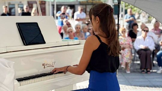 To już ostatni taki koncert fortepianowy na kozielskim rynku. ZDJĘCIA