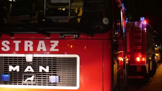 Trzy podpalenia odpadów w Śródmieściu. Następowały w kilkuminutowych odstępach