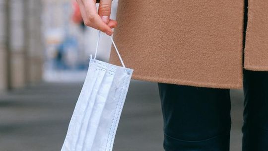 Trzymają rękę na pulsie i informują mieszkańców. Raport epidemiologiczny z gminy Reńska Wieś 