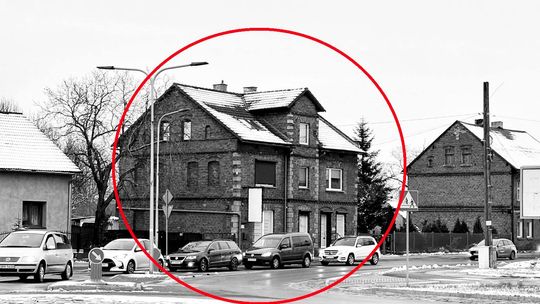 Tu dawniej mieścił się rozdzielczy punkt pocztowy Tu dawniej mieścił się rozdzielczy punkt pocztowy