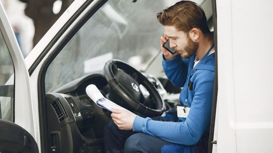 Ubezpieczenie cargo - co to jest i jak działa?