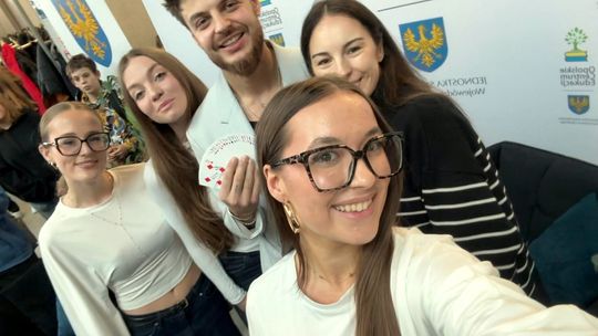 Uczniowie ZS nr 1 w Kędzierzynie-Koźlu zostali „Influencerami własnego życia”. ZDJĘCIA