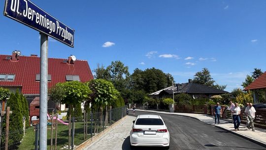 Ulica Jeremiego Przybory w nowej odsłonie. ZDJĘCIA