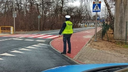 Uwaga na przejściach dla pieszych! Akcja policjantów na drogach