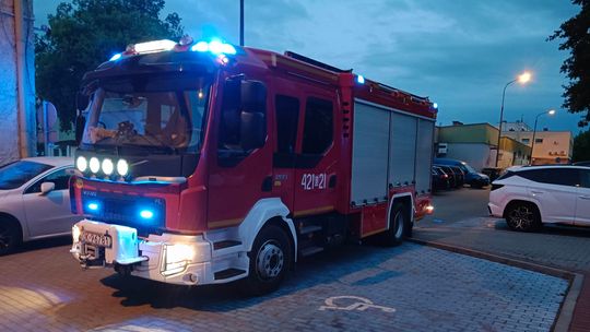 W jednym z mieszkań w bloku zawyła czujka tlenku węgla