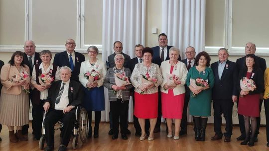 W małżeństwie są już 50 lat. Odznaczono 10 par z gminy Reńska Wieś. ZDJĘCIA