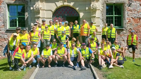 W Rajdzie "Śladami Utopca" przemierzyli spory kawałek powiatu. ZDJĘCIA