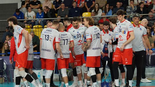 Walka o ósemkę. Jastrzębski Węgiel podejmuje ZAKSĘ