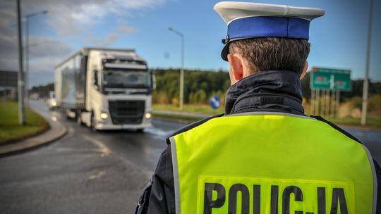 Wciąż wsiadają za kierownicę pod wpływem alkoholu lub narkotyków